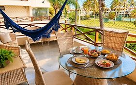 APT 03 suites Cond Aquaville 1 km do Beach Park